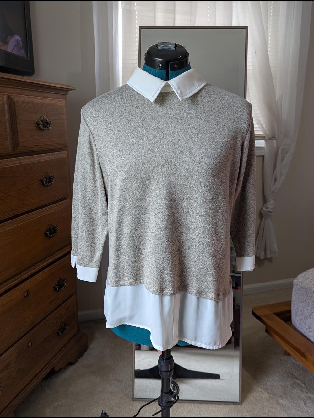 Women's Layered Beige Sweater with White Collar
